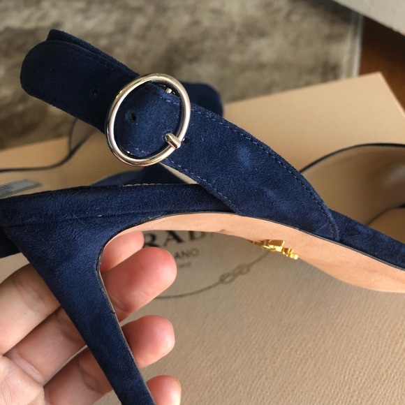 Prada Heels - Picture 3 of 10